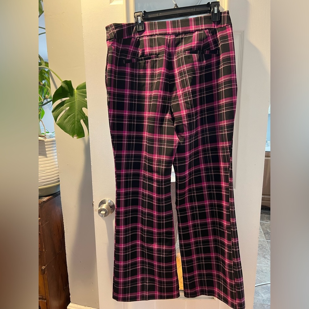 NWT - New York & Co Plaid Pants - Size 14 - Picture 6 of 6